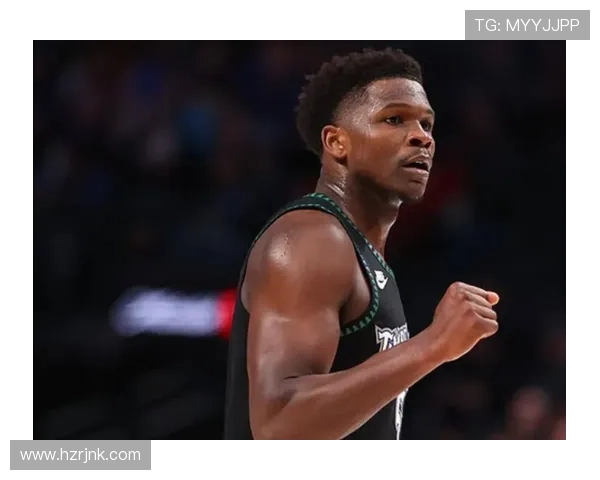 万幸！爱德华兹膝伤无大碍 仍将缺席数周